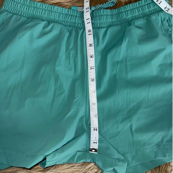 New Fabletics Women's The One Short 3" Misty Jade size M - Picture 7 of 8
